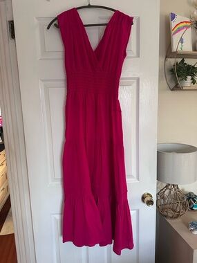 Sleeveless V-Neck Tiered Maxi Dress in Fuchsia